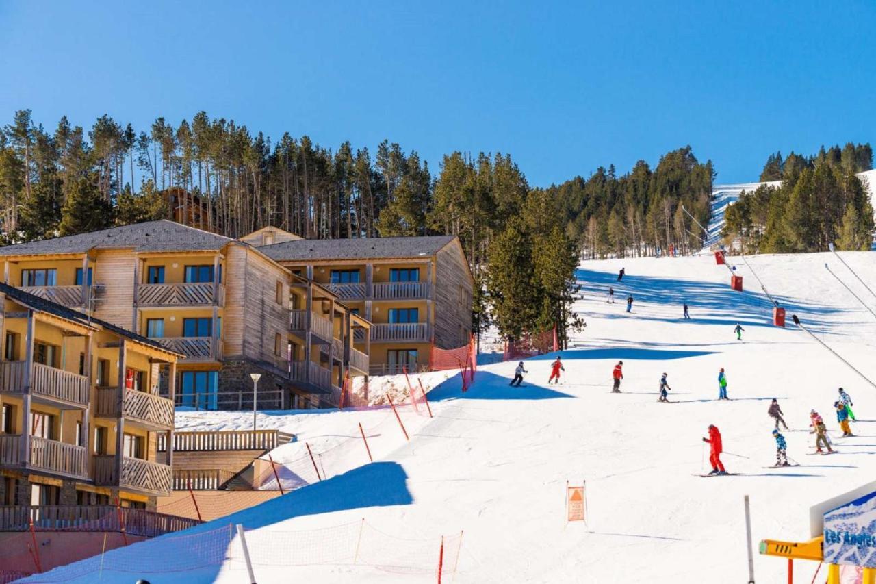 "Les Lupins 10" Residence "Les Lupins" Studio Cabine Pkg-100M Telecabine-Vue Lac, Montagne, Village Les Angles  Exterior foto
